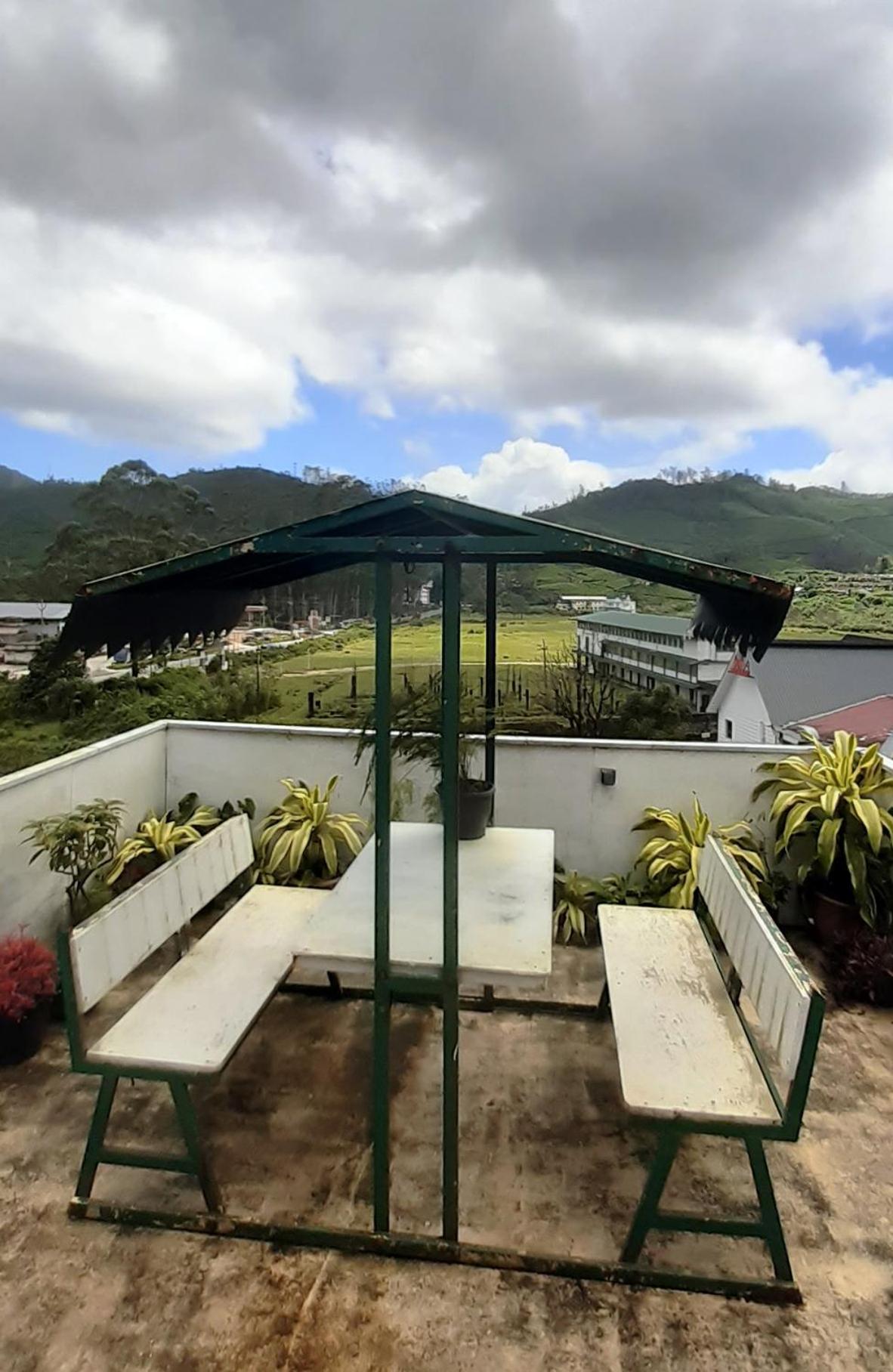 Greenview Holiday Inn Munnar Exterior photo